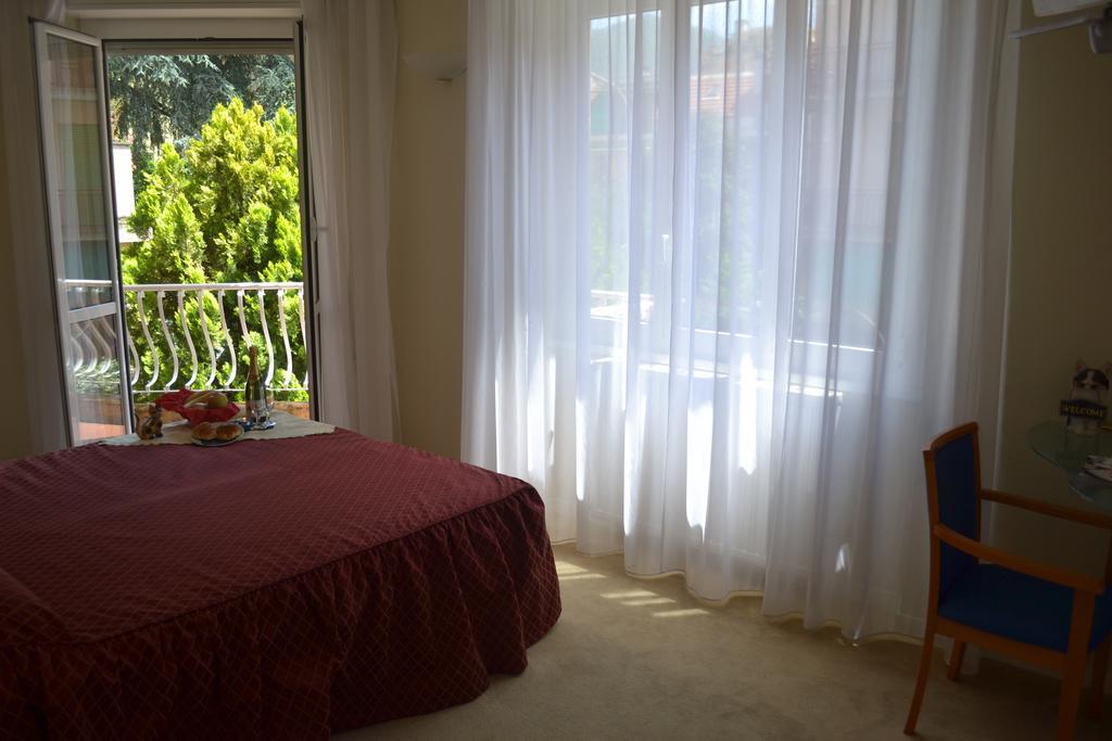 Hotel Il Gatto Rapallo Room photo