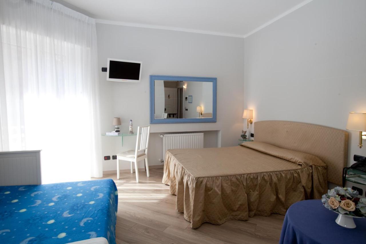Hotel Il Gatto Rapallo Exterior photo